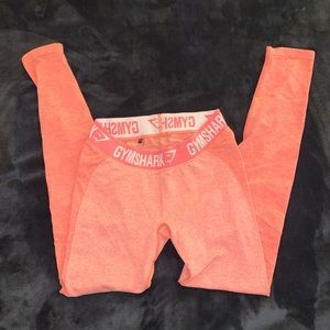 Peach Gymshark leggings.